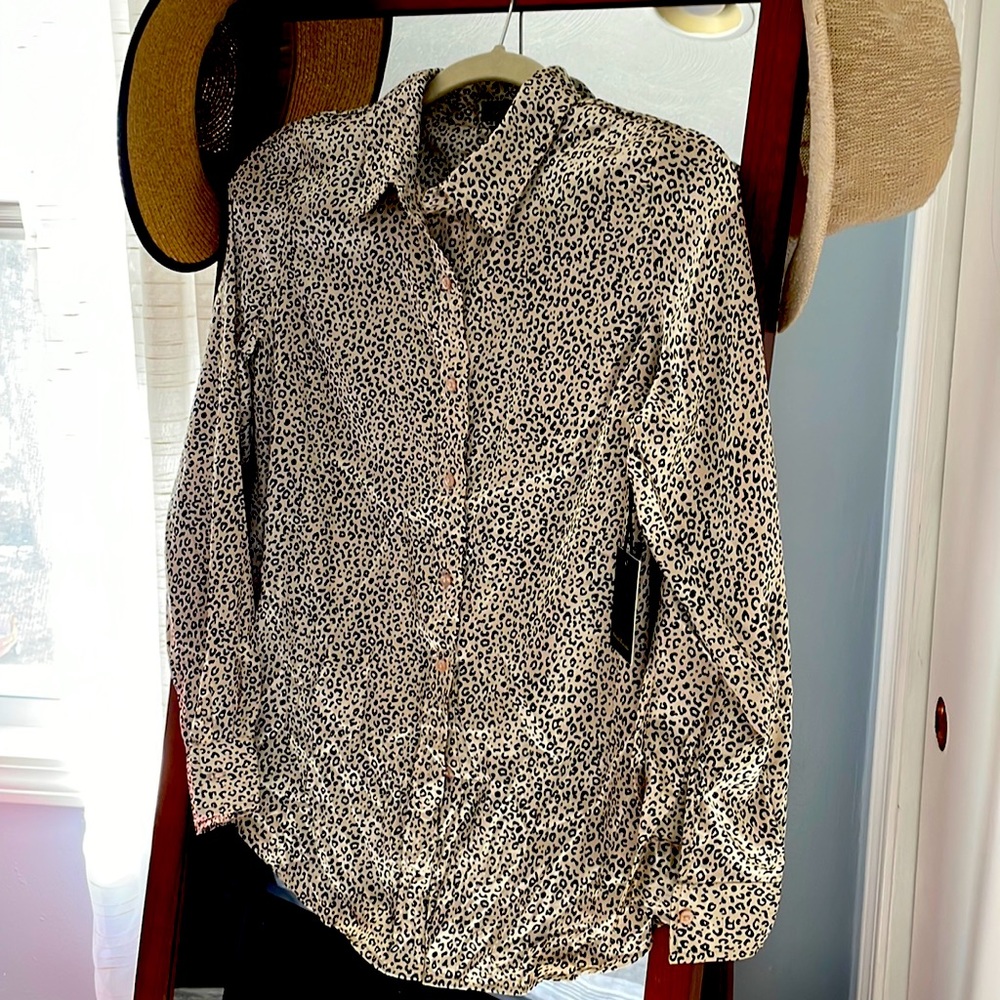 Leopard print button up